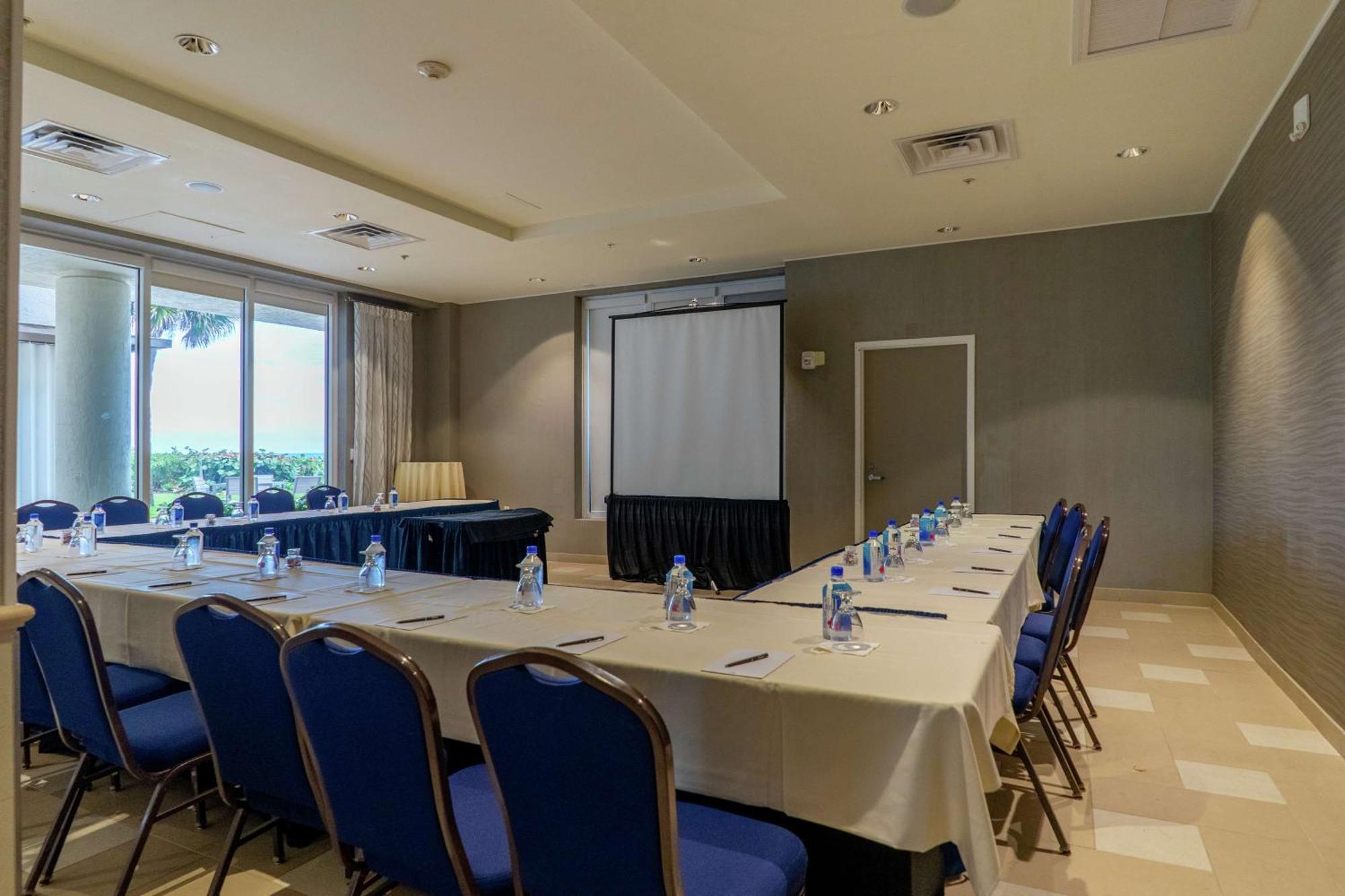 Hilton Melbourne Beach Oceanfront Exterior foto