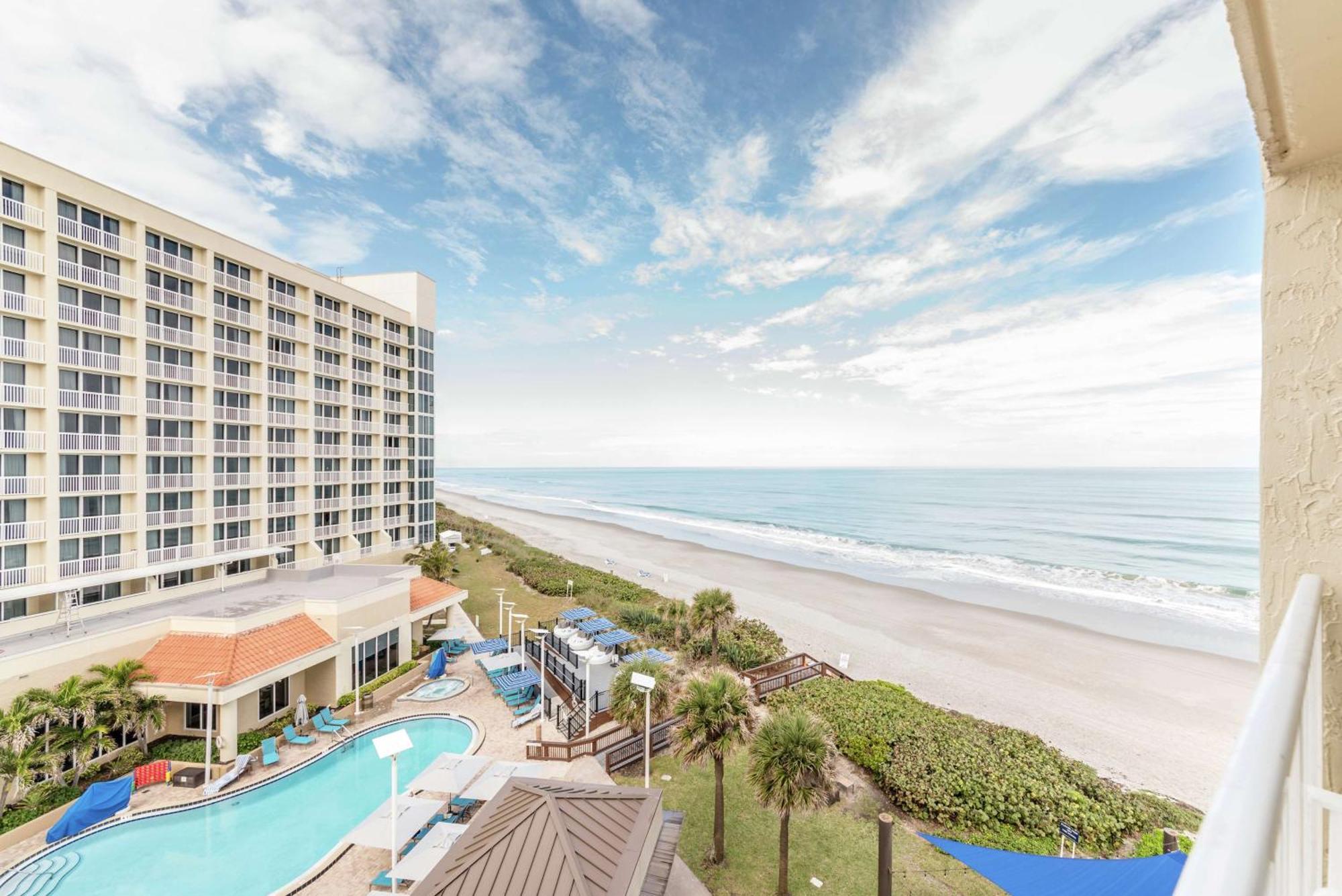Hilton Melbourne Beach Oceanfront Exterior foto